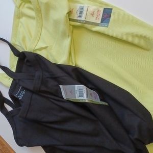 No Boundaries tank tops (set of 2)